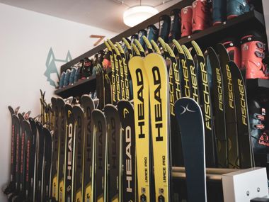 2025-11-25-huskirentals-335